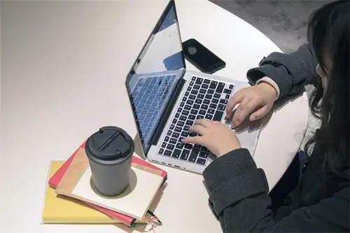 医院电脑用什么电源好