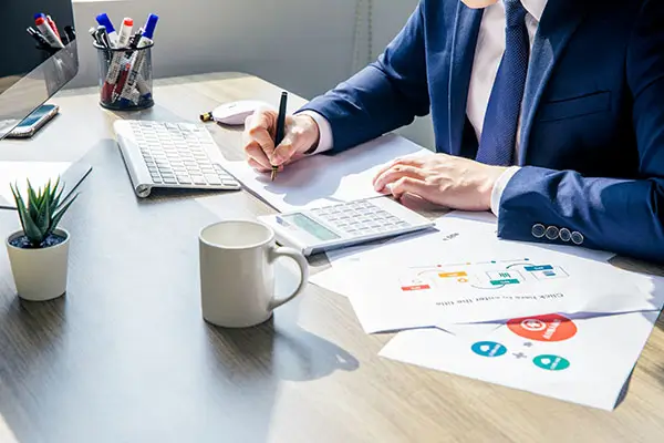 电脑表格用的什么系统